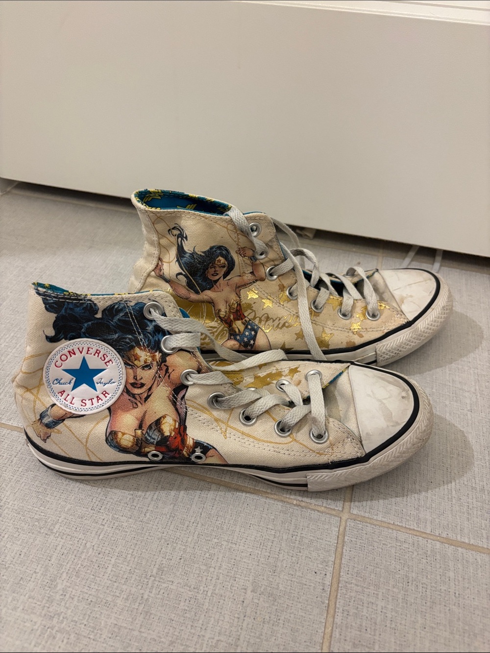 Converse Wonder Woman High Top Sneakers - Cream/Gold/Blue
